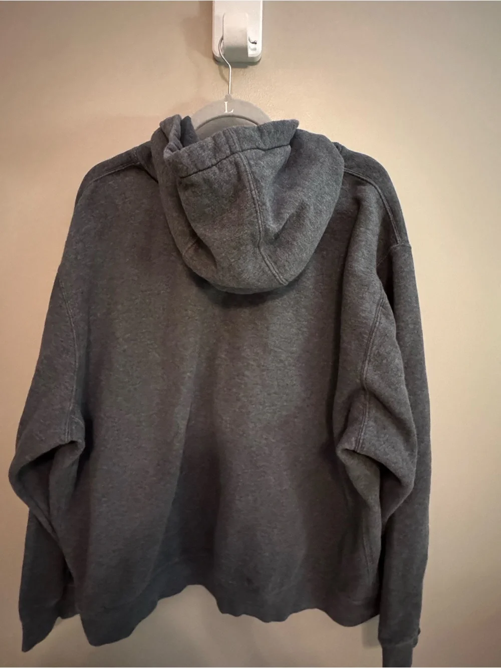 Nike Men’s XXL Gray Fleece Pullover Hoodie Swoosh Logo Sweatshirt 2XL